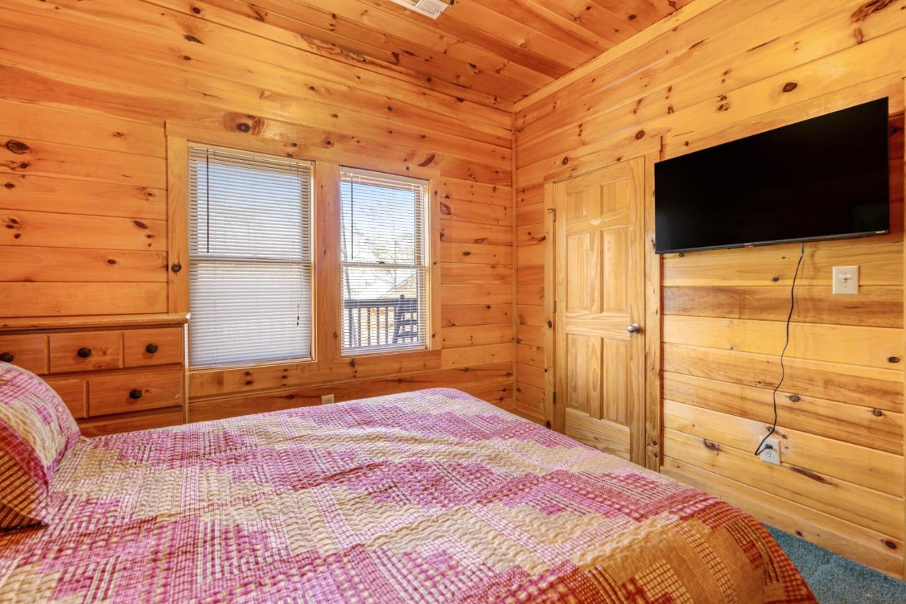Papaw'S Bear Den Villa Pigeon Forge Eksteriør billede